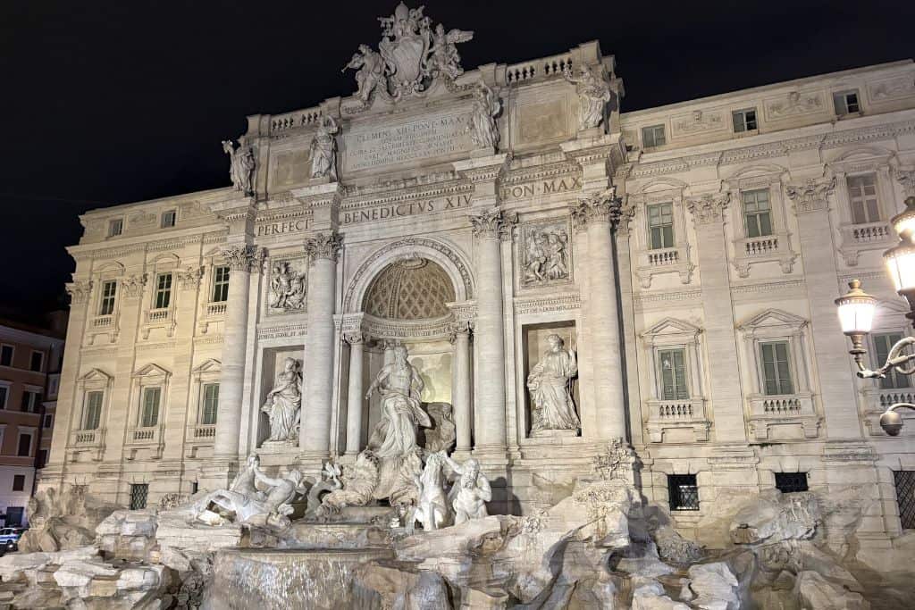 Night view of Trevi Fountain, baroque fountain in Rome